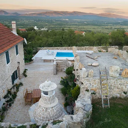 Casa vacanze Leptir Drniš